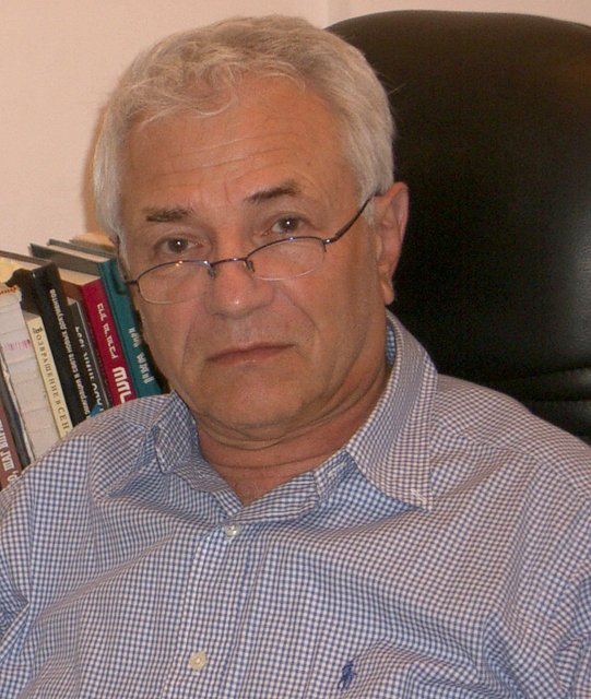Автор четырехтомника "Мы снова евреи", 2011 год.